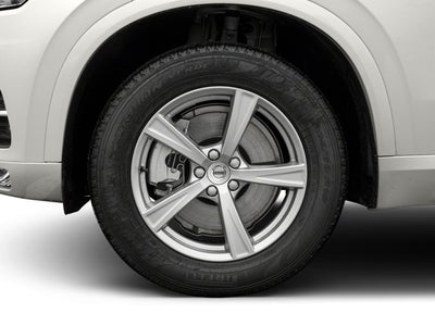 2018 Volvo XC90 T6 Momentum