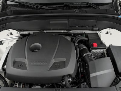 2018 Volvo XC90 T6 Momentum