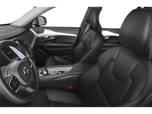 2023 Volvo XC90 B5 Plus