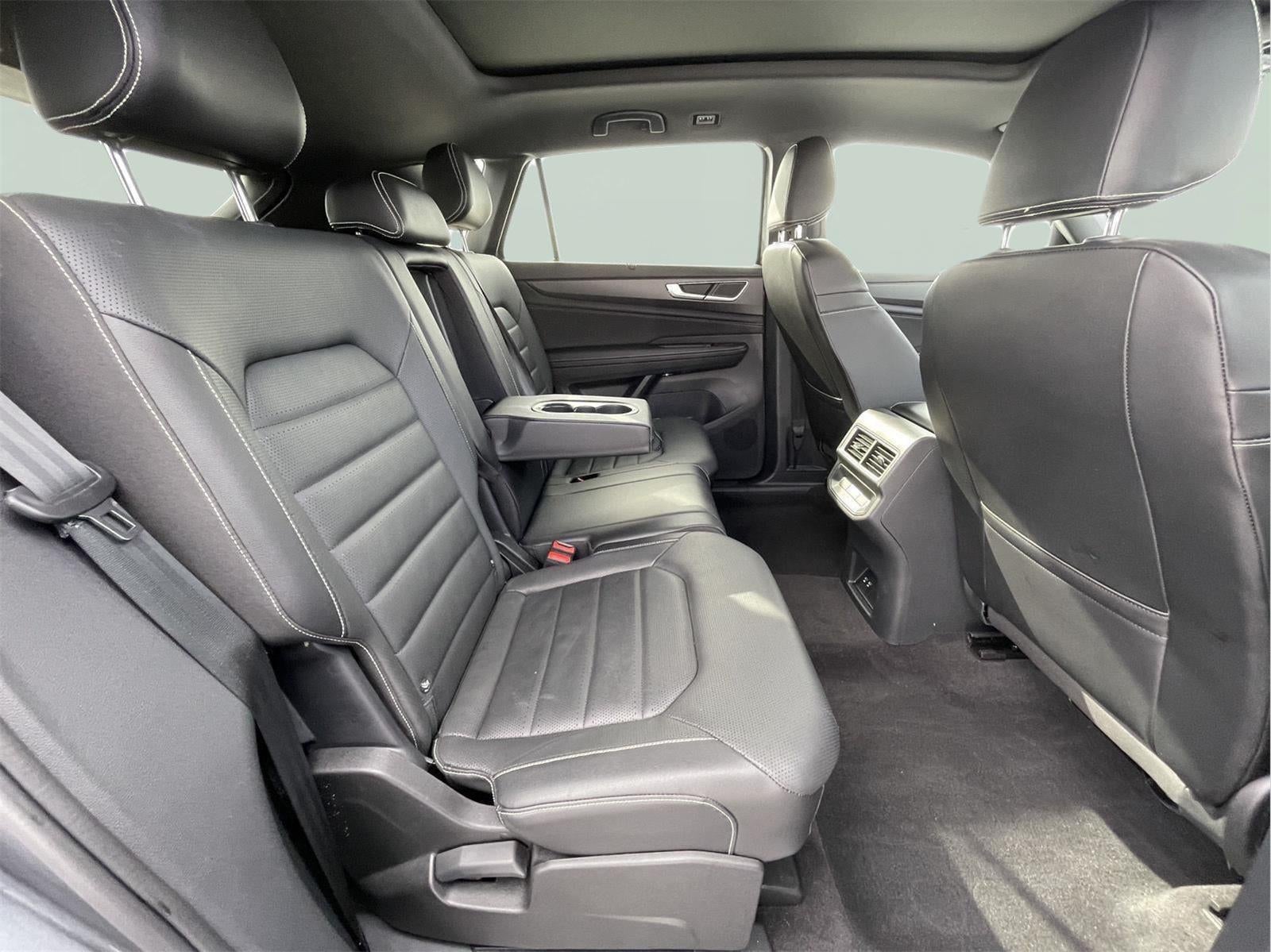 2024 Volkswagen Atlas Cross Sport 2.0T SEL R-Line