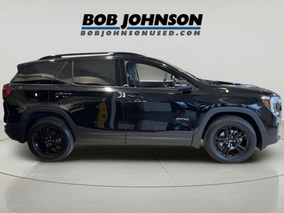 2022 GMC Terrain AT4