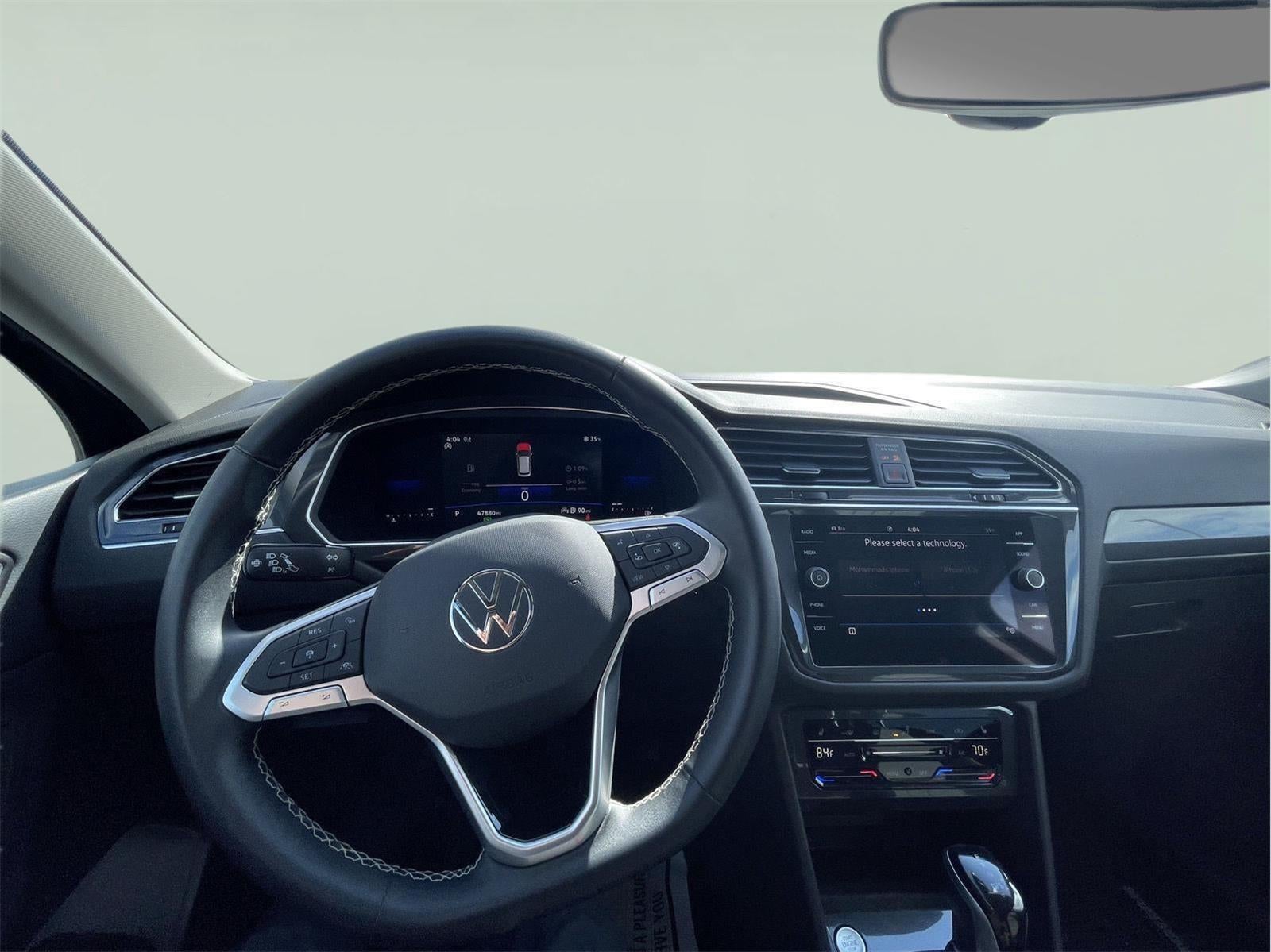 2023 Volkswagen Tiguan SE