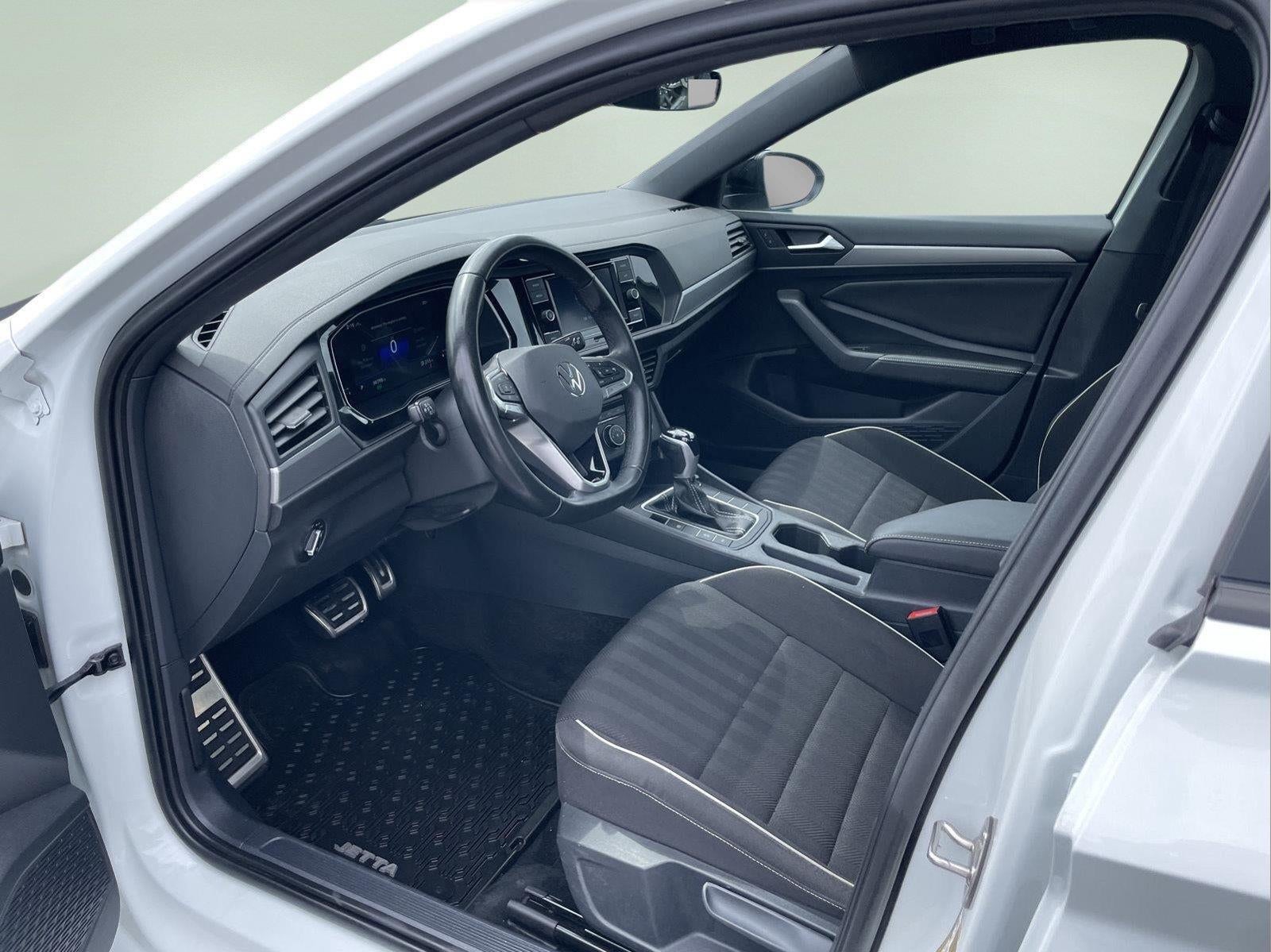 2023 Volkswagen Jetta Sport