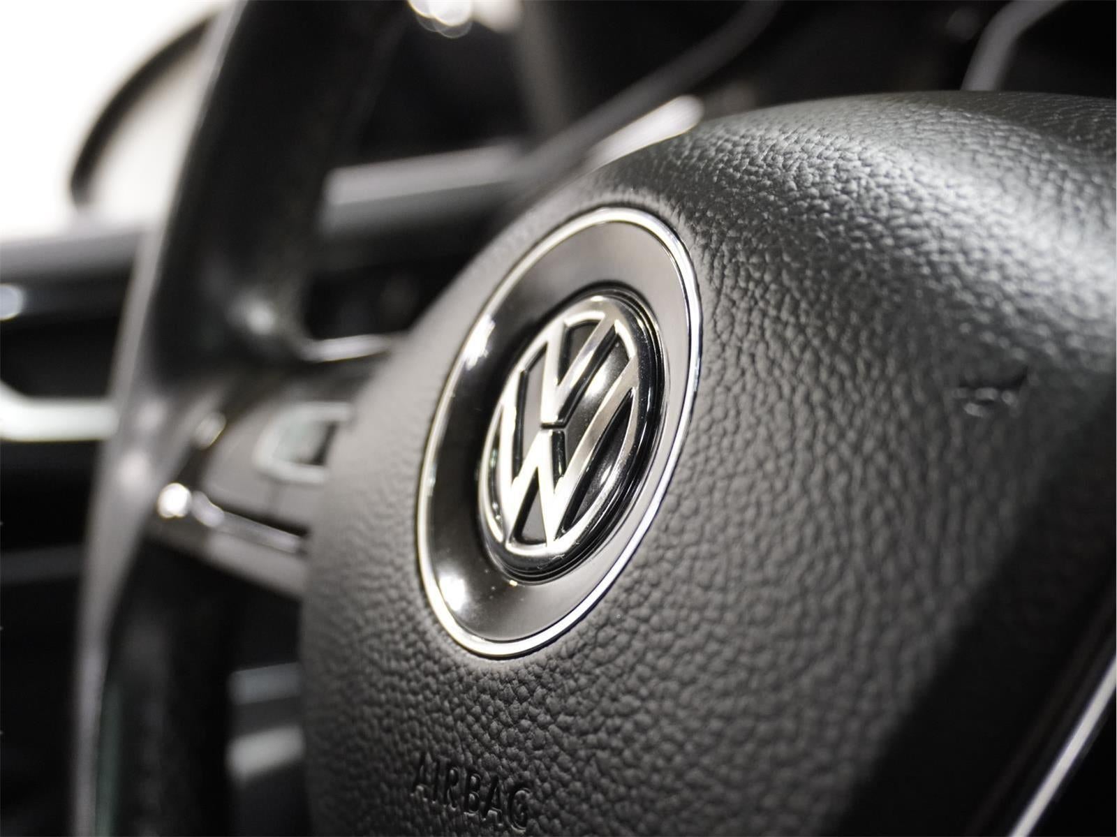 2019 Volkswagen Jetta R-Line