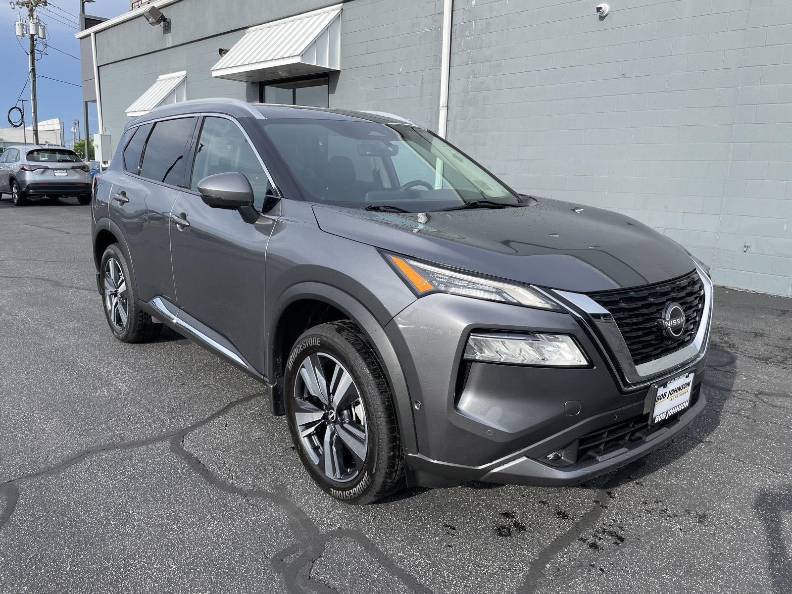 2022 Nissan Rogue SL