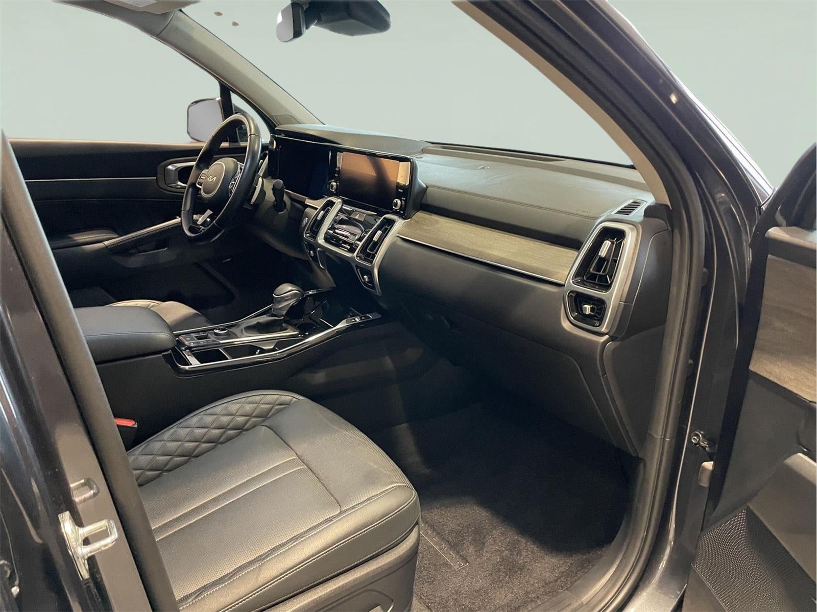 2023 Kia Sorento X-Line SX Prestige