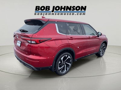 2022 Mitsubishi Outlander ES