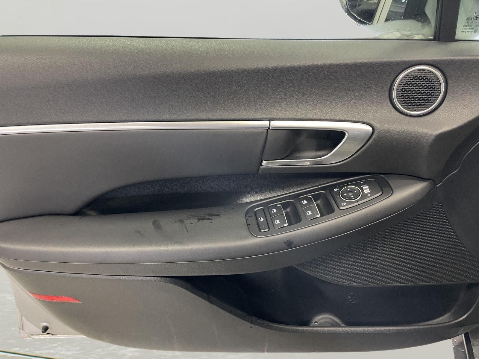 2020 Hyundai Sonata Hybrid Blue