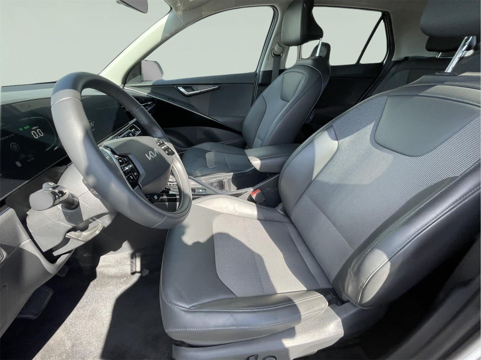2023 Kia Niro EX