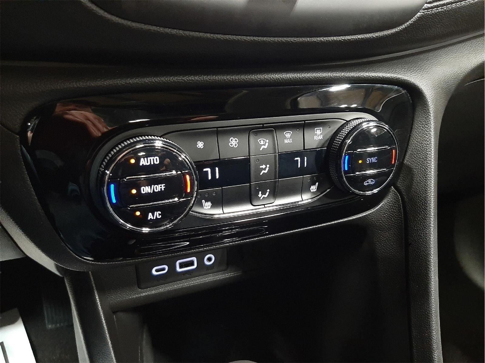 2022 Buick Encore GX Essence