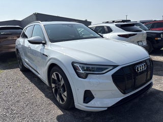 2022 Audi e-tron Premium