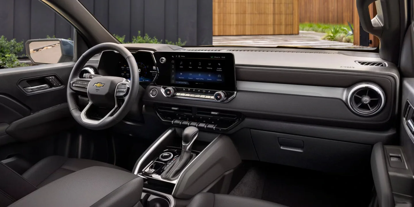 Interior view of the Chevy Colorado dashboard and infotainment screen